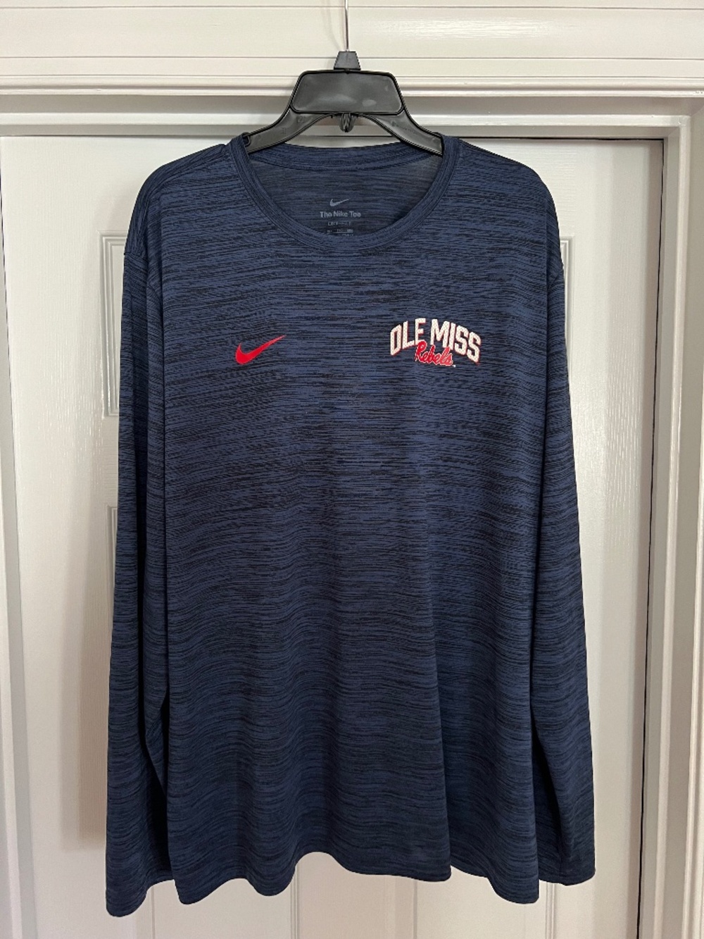 Nike Dri-Fit Ole Miss Rebels Long Sleeve Performance Tee XXL